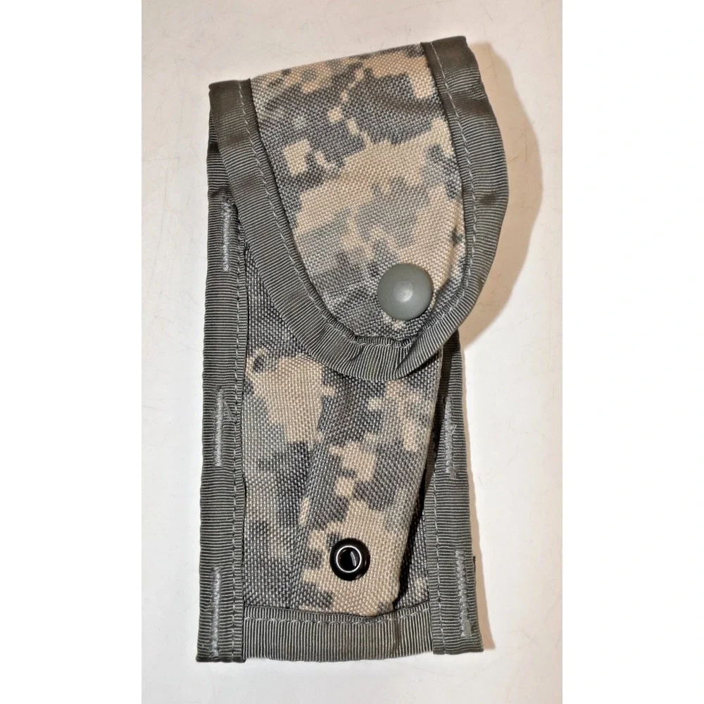 US Triple 3 Magazine pouch & Single Side Pouch: both MOLLE II ACU Digital Camo